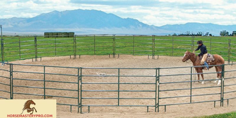 Round Pens for Horse Training